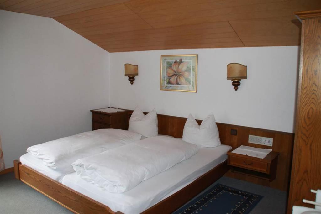 Gaestehaus Andrea Шрунс Экстерьер фото
